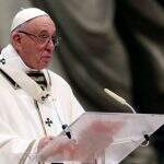Na Missa do Galo, papa Francisco condena ganância e acúmulo de bens