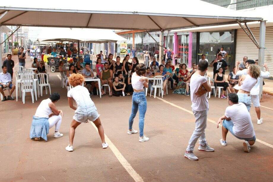 Para estimular comércio, Reviva Campo Grande realiza evento cultural no centro da cidade