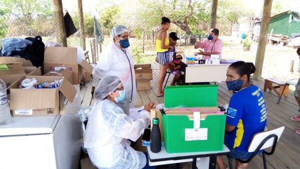 Corumbá inicia vacinação contra Covid-19 em famílias ribeirinhas do Pantanal