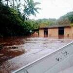 VÍDEO: Cheia do Rio Miranda deixa vila de casas submersas em Bonito