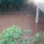 Após ‘chuvarada’, nível do rio de Nioaque baixa, mas Defesa Civil continua monitorando