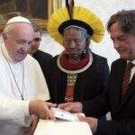 Papa recebe cacique Raoni em audiência privada no Vaticano