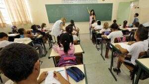 Salas da rede municipal de Chapadão terão 100% dos alunos presenciais