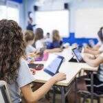 Tecnologia nas escolas é mais ofertada na rede particular, afirma Censo
