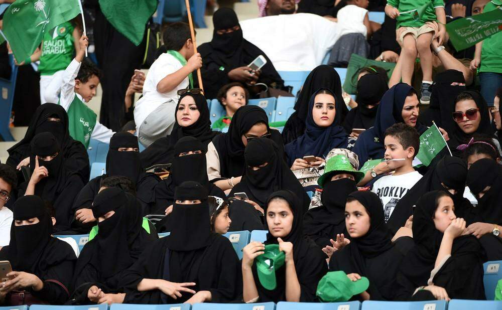 Lei da Arábia Saudita torna assédio sexual crime