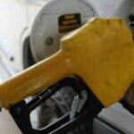 Governo notifica 10 distribuidoras que não reduziram preço do diesel