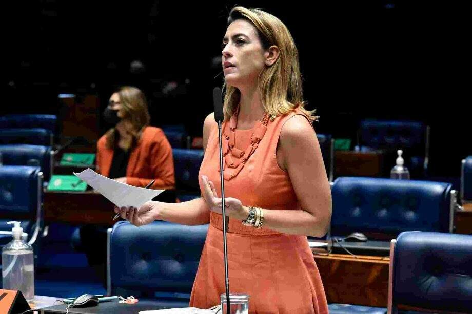 Senadora lança fórum MS Certo e antecipa que é candidata ao Governo de MS