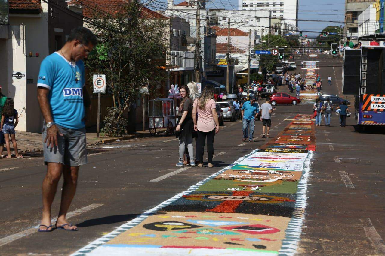 Tapete pronto para celebração. (Foto: Leonardo França).