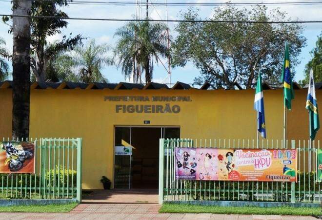 Prefeitura de Figueirão realiza processo seletivo para operador de máquinas com salário de R$ 2 mil