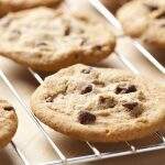 No mês das crianças, oficina gratuita ensina pequenos a fazer cookies