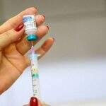 Dois adolescentes se passam por ‘profissionais de saúde’ e furam fila da vacinação em MS