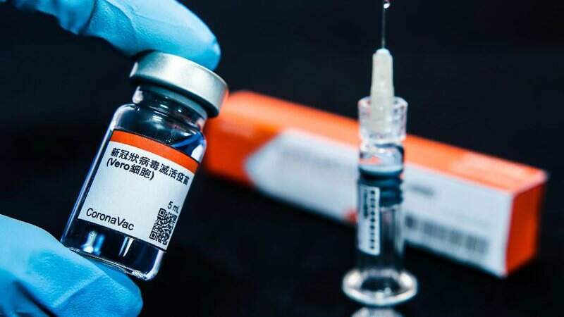 Entrega de vacinas será retomada no dia 3 de maio, afirma diretor do Butantan