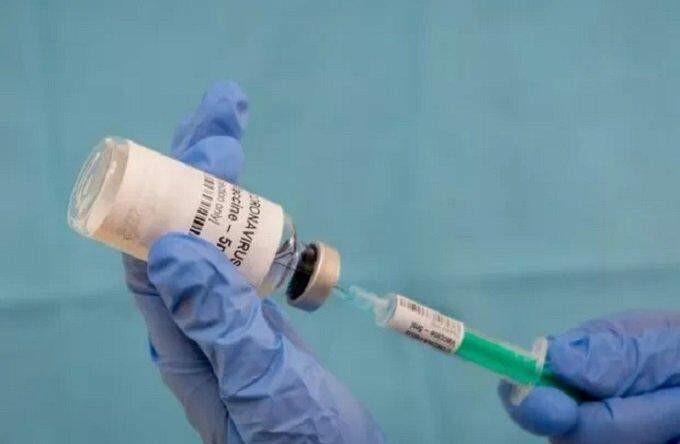Atrás de 36 países, Brasil ainda aguarda aprovação de vacina contra coronavírus