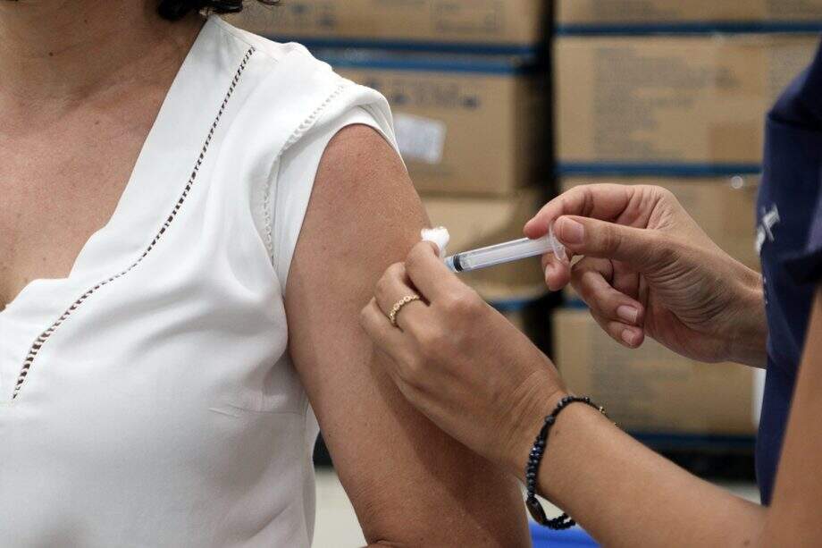 Confira: Três Lagoas inicia vacinação em idosos acima de 66 anos nesta segunda