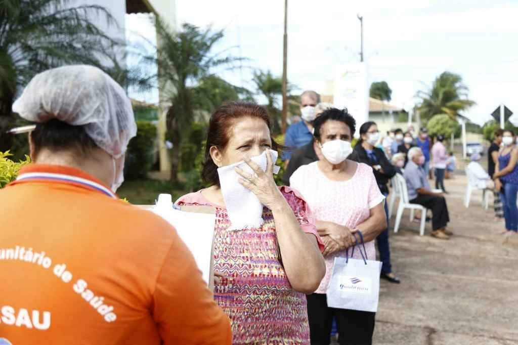 Vacinação contra gripe deve voltar nesta tarde de segunda em Campo Grande