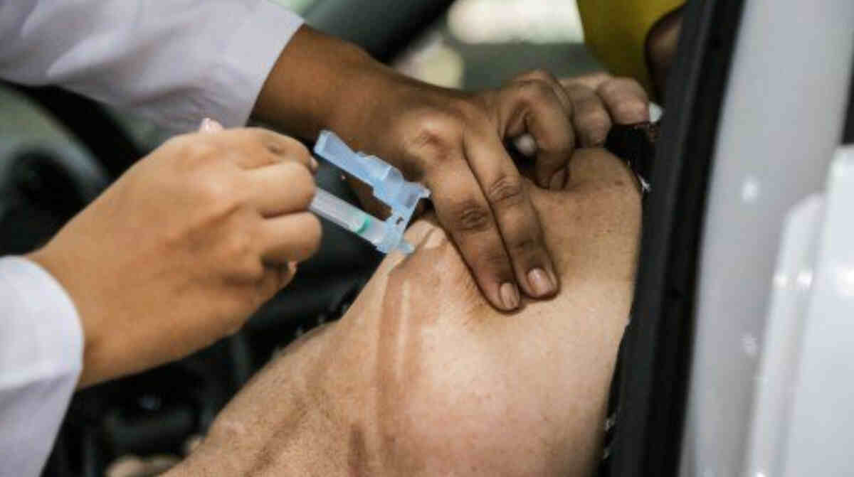 Campo Grande chegou à marca de 60% da população imunizada contra a covid nesta sexta-feira.