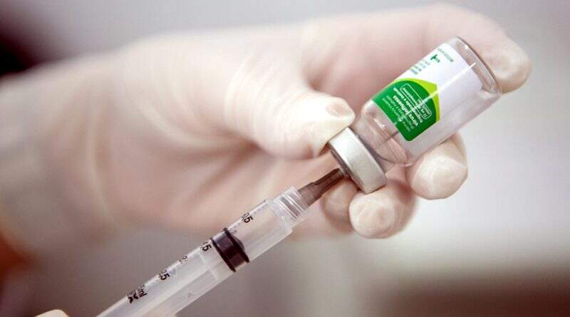 Sem primeira dose, Dourados segue com vacinação contra a Covid-19 nesta terça