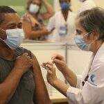 Brasil chega à marca de 100 milhões de doses de vacina aplicadas