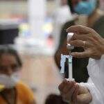 Com novas mortes entre idosos, MS pede aplicação de 3ª dose da vacina