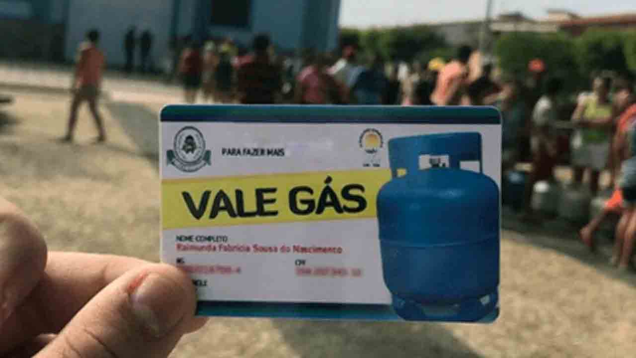 Vale-gás em todo o Brasil pode começar em setembro