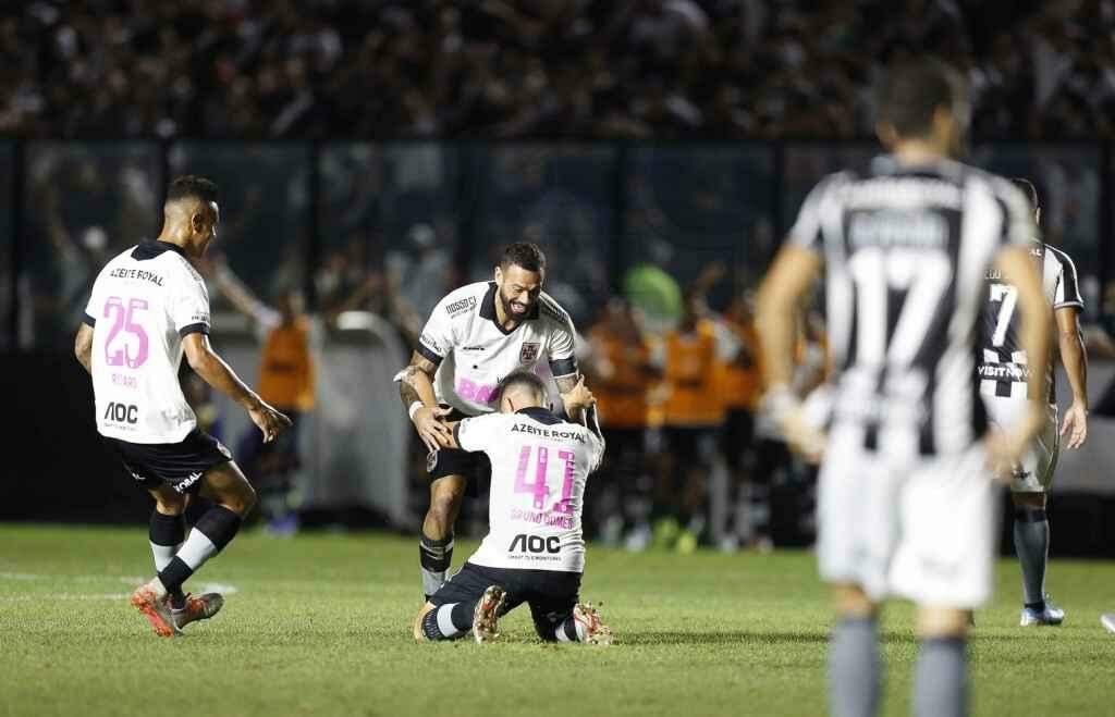 Na estreia de Valentim no Botafogo, Vasco vence rival e abre folga para a degola