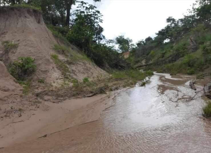 Proprietário rural é multado em R$ 5 mil por voçoroca e destruição de nascentes