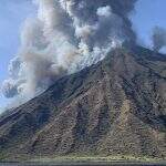 Vulcão Stromboli entra em erupção, mata italiano e deixa brasileiro ferido.