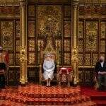 Rainha Elizabeth II abre ano legislativo do Reino Unido
