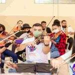 ‘Orquestra Filarmônica Jovem Emmanuel’ faz ensaio com apresentação gratuita em Campo Grande