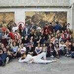 Escola de arte francesa se desculpa por foto manipulada para incluir negros