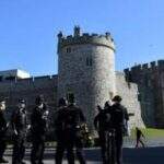 Polícia prende homem por invasão do castelo da rainha Elizabeth II