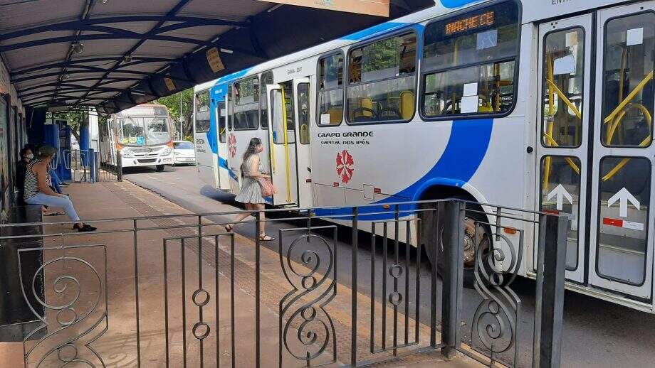Para usuários, aumento da tarifa de ônibus em Campo Grande não condiz com a qualidade do serviço