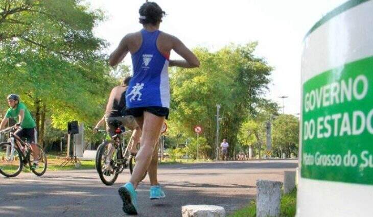 Parque dos Poderes fecha uma pista nos fins de semana para prática de exercícios físicos