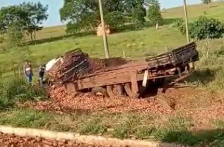 Caminhoneiro não resistiu aos ferimentos