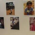Exposição fotográfica sobre crianças do bairro Noroeste está aberta no MIS em Campo Grande