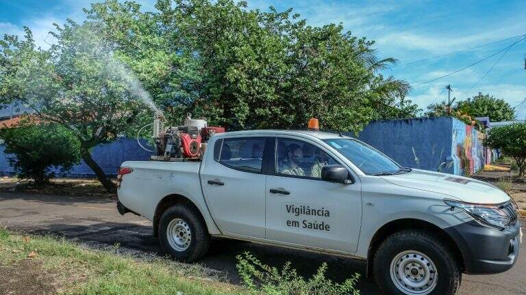 Fumacê percorrerá 18 bairros de Campo Grande para intensificar o combate ao Aedes aegypti