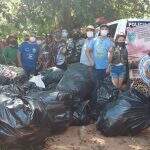 Duas toneladas de resíduos são retirados do Rio Aquidauana durante durante limpeza