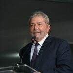 Reconstrução do Brasil precisa começar, diz Lula no Twitter