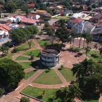 Prefeitura de Guia Lopes da Laguna abre processo seletivo com salário de R$ 4,2 mil