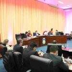 Câmara de Dourados discute proposta de reajuste dos servidores municipais
