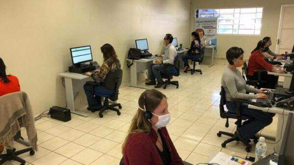 Monitoramento de pessoas com Covid em Campo Grande continua por telefone