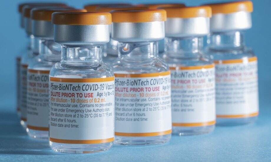 Pfizer antecipa entrega de doses da vacina pediátrica contra Covid-19