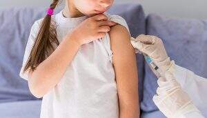 A não vacinação da criança pode gerar responsabilidades penais