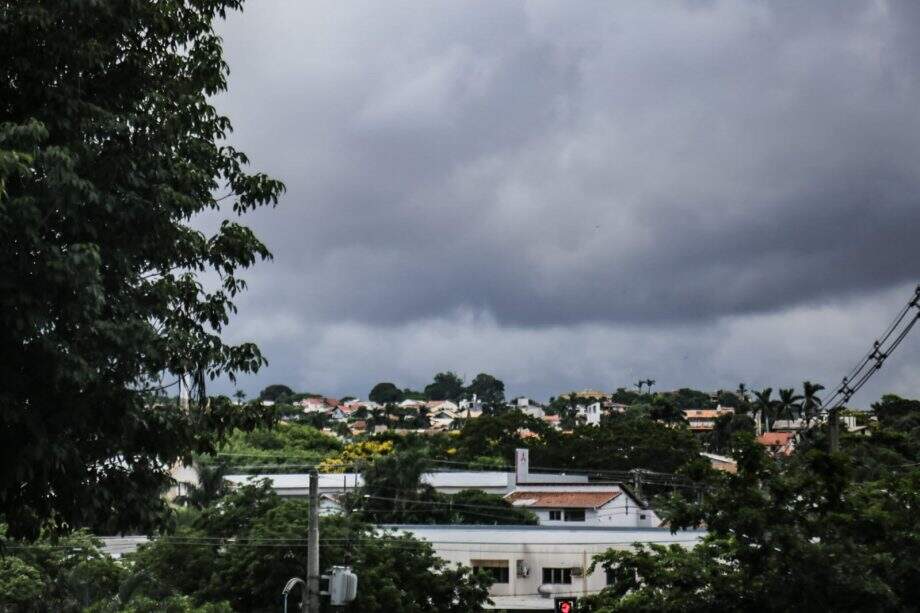 Campo Grande amanheceu com tempo nublado