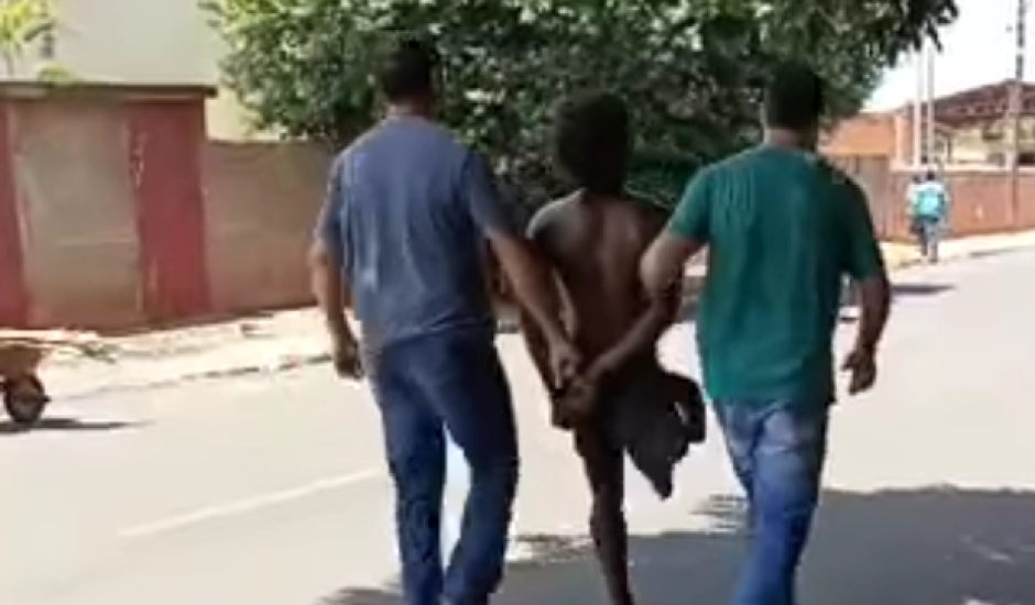 VÍDEO: 'Saci' é preso pela polícia após furtar relojoaria em MS