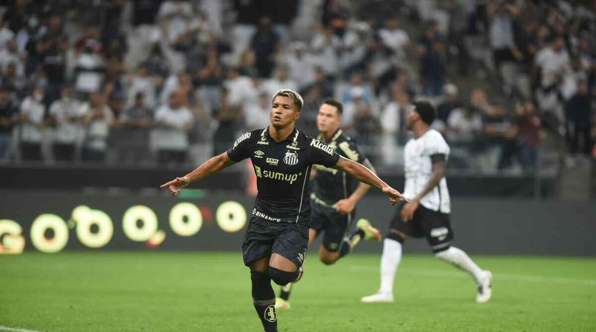 No ritmo de Marcos Leonardo, Santos supera o Corinthians no Paulista