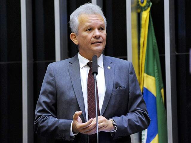 André Figueiredo (CE) é eleito líder da bancada do PDT na Câmara pela 6ª vez