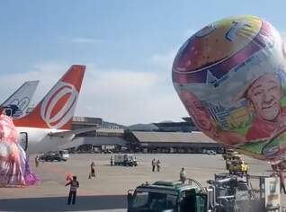 VÍDEO: Balão com logo do SBT cai sobre avião da Gol em São Paulo