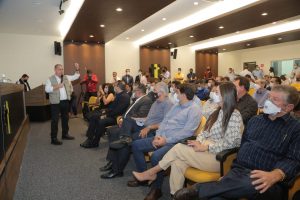 Ministro apresenta programa aos prefeitos de MS