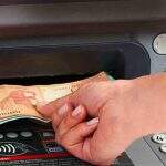 Dinheiro ‘esquecido’ em bancos: mais de 16 milhões vão receber valores; confira se está na lista